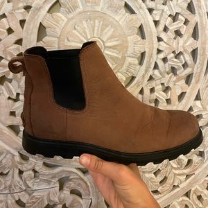 Sorel Ainsley Chelsea boots!